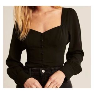 NWT Abercrombie & Fitch Long Sleeve Sweetheart Neckline Button Down Blouse